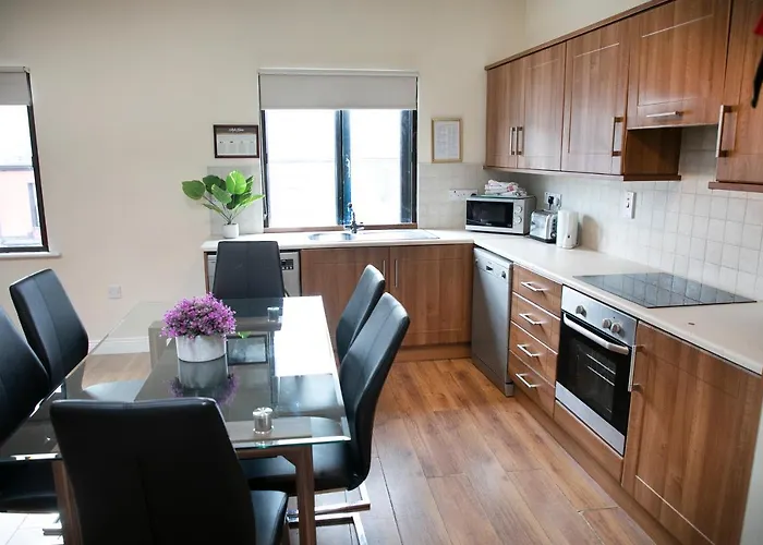 Bed and breakfast Arch House &