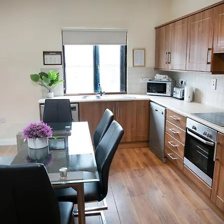 Bed & Breakfast Arch House &