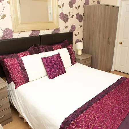 Bed & Breakfast Arch House &