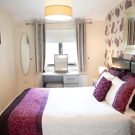 Arch House & Bed & Breakfast