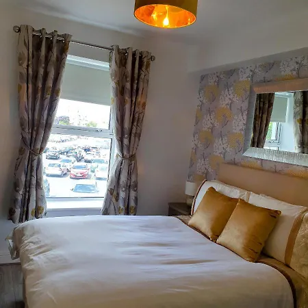 Bed & Breakfast Arch House & 4*