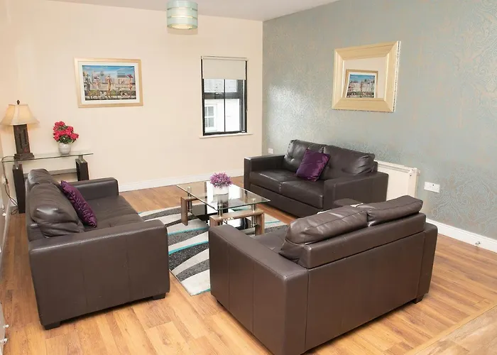 Couette-café Arch House &