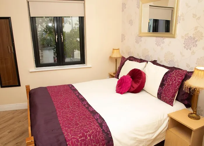 Arch House & 4* Athlone